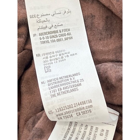 Abercrombie & Fitch Tee Size Small Cropped Boyfriend Leopard Animal Print Soft - Picture 6 of 8